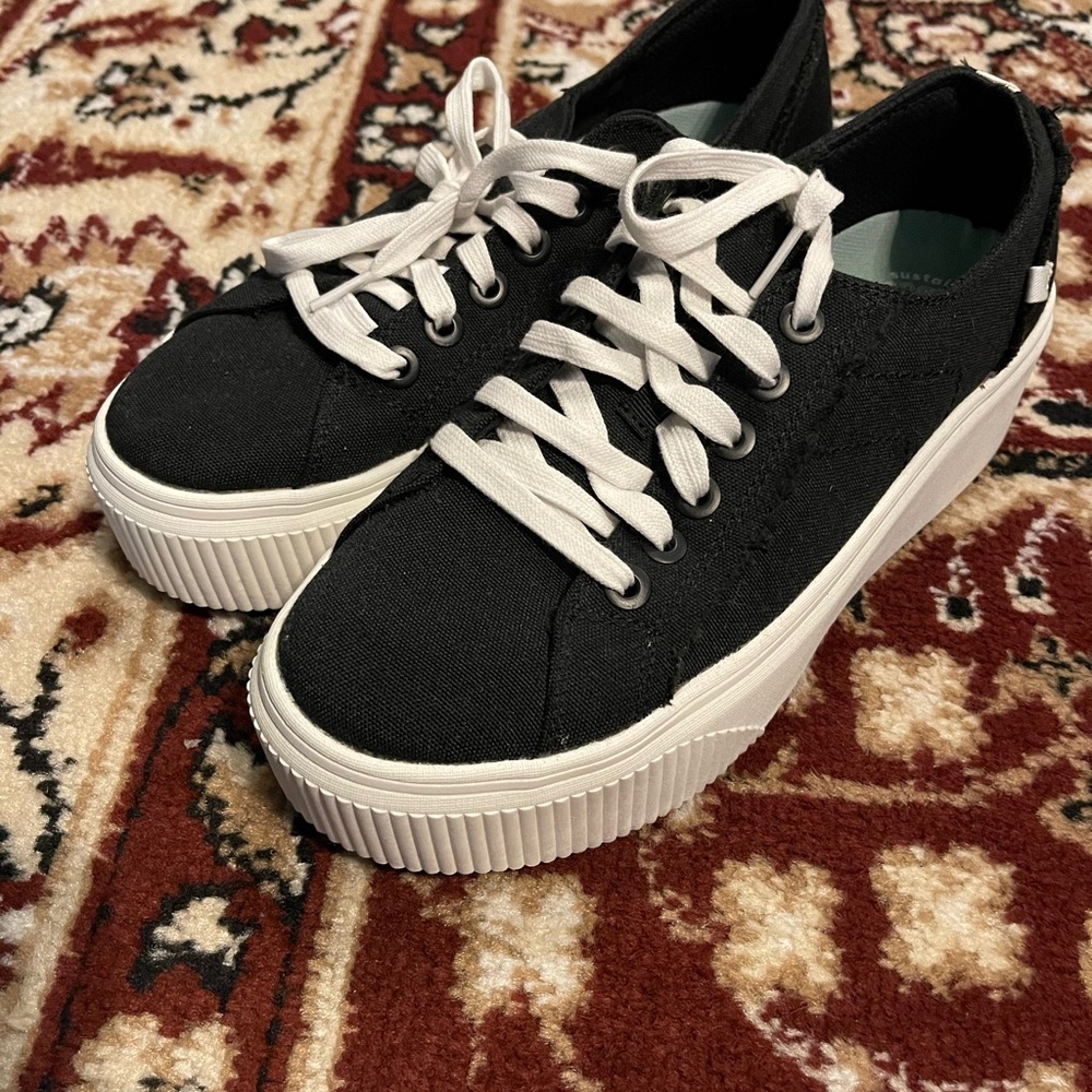 Dr.Scholls Black Platform Sneakers - Picture 2 of 5